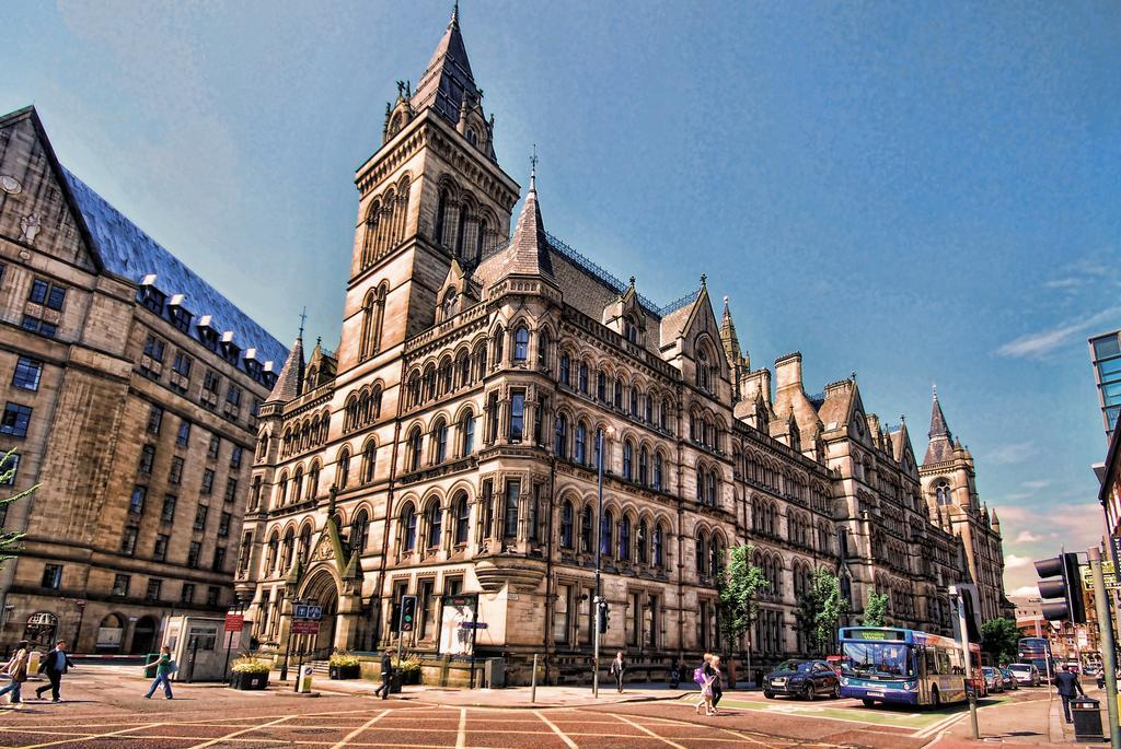 The Manchester Stockport Luaran gambar